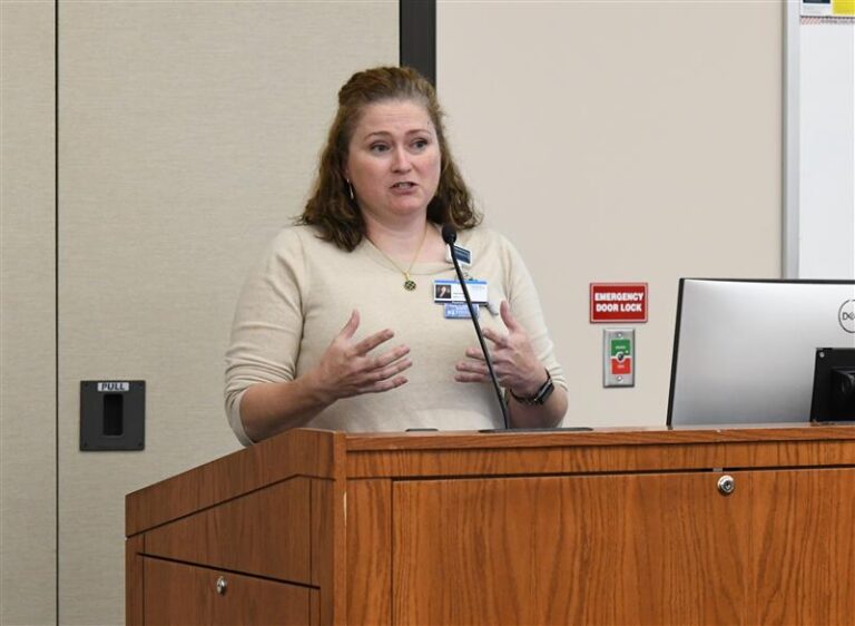 2506_EM_KU Endowment_Olathe Health_University of Kansas Health System_Doctor Patient Panel_ 2025_DSC_1149